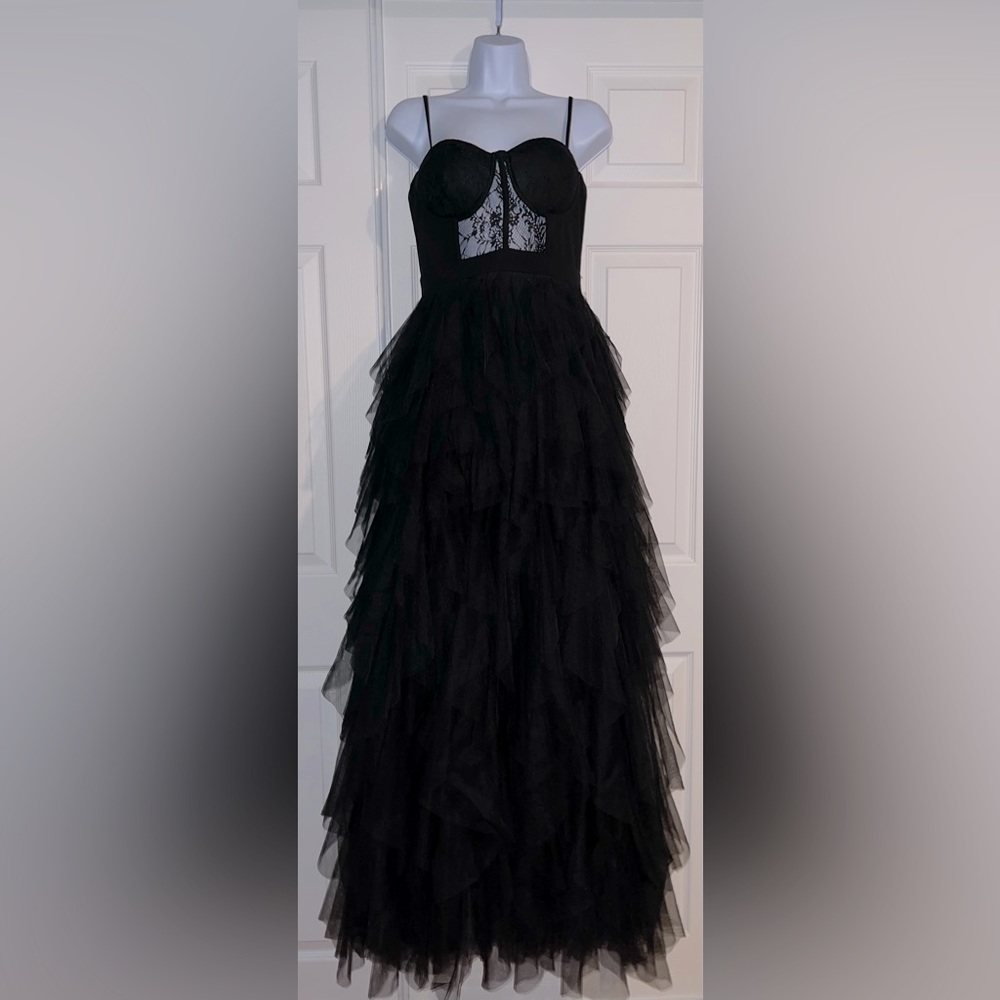 Windsor prom/formal dress